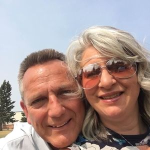 Meet your Posher, Sharon-tim